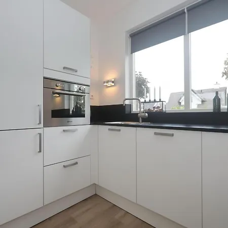 De Witte Raaf Holiday home *